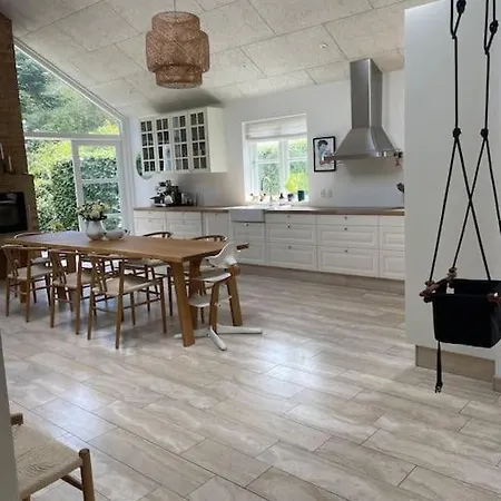 Welcome To The White House *